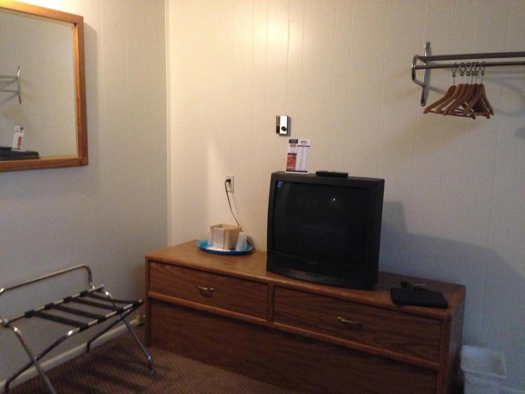 Capri Motel Mackinaw City Habitación foto